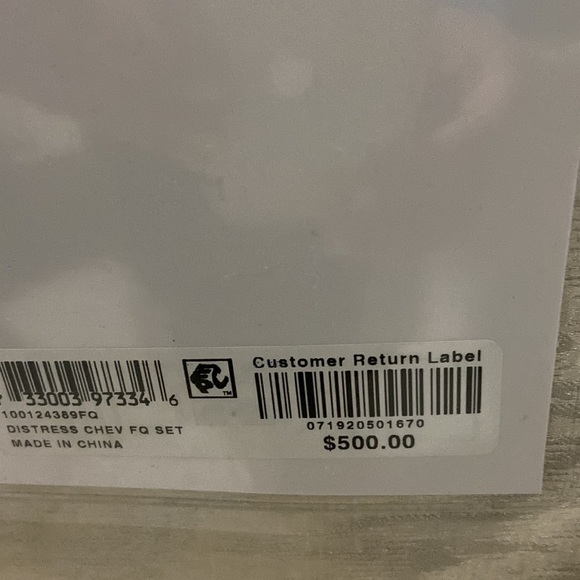 $500 Limited Edition Hotel Collection Distressed Chevron Comforter Set, Ivory - Picture 9 of 10